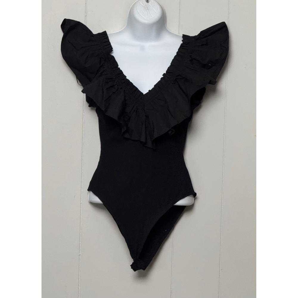 VICI Woman's Black Ribbed Ruffle V-Neck Bodysuit Size Large